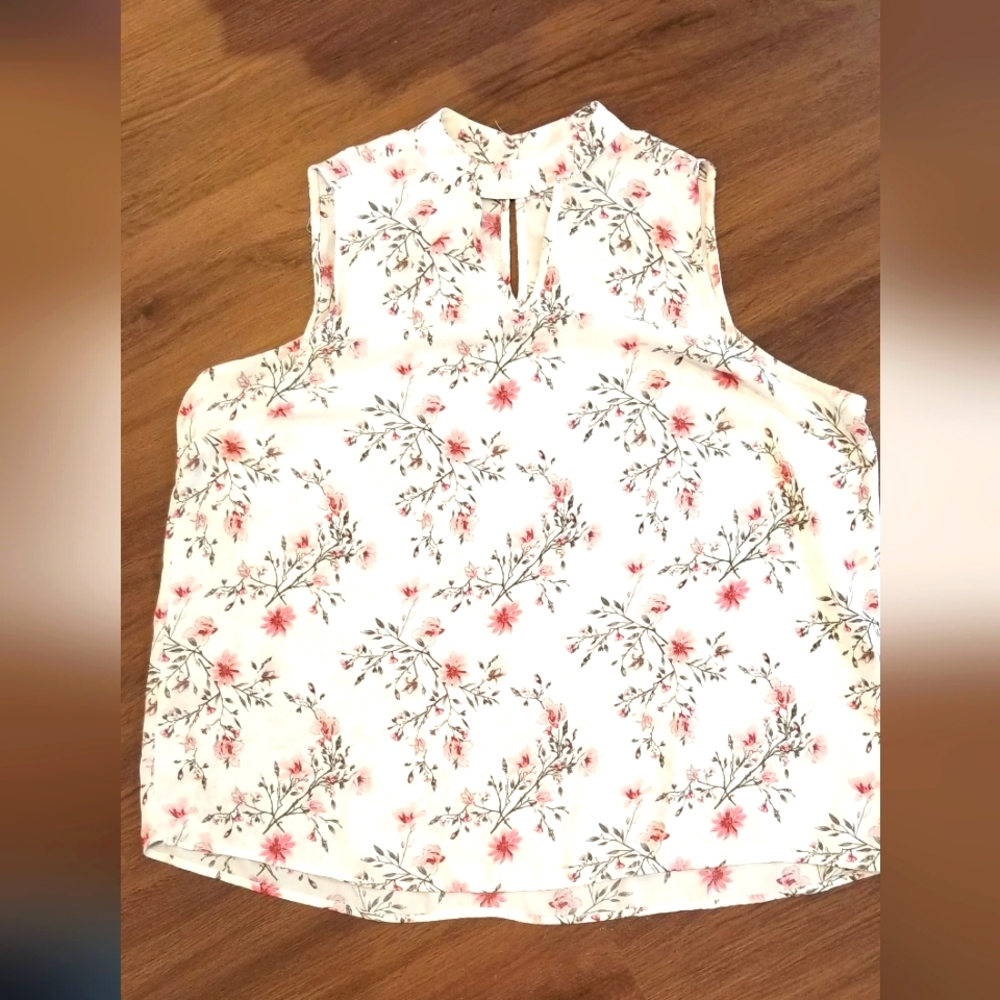 Rue 21 floral tank blouse